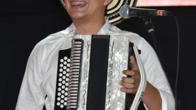 El 54° Festival de la Leyenda Vallenata tiene nueva Reina Mayor y Rey Aficionado.