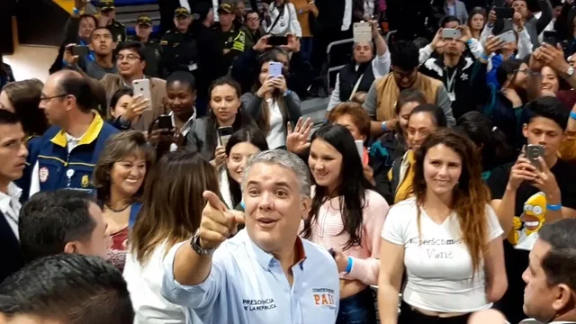 TALLERES CONSTRUYENDO PAIS EN BOGOTA